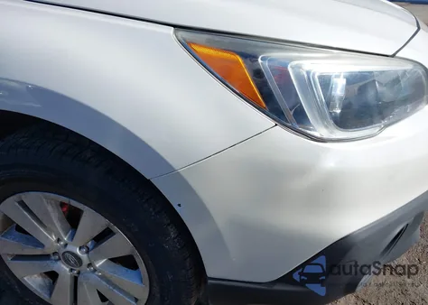 2017 Subaru Outback 2.5I z USA, uszkodzony, nr VIN 4S4BSAAC8H3372001